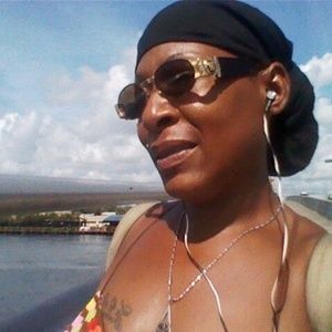 Meet your Posher, Lowanna